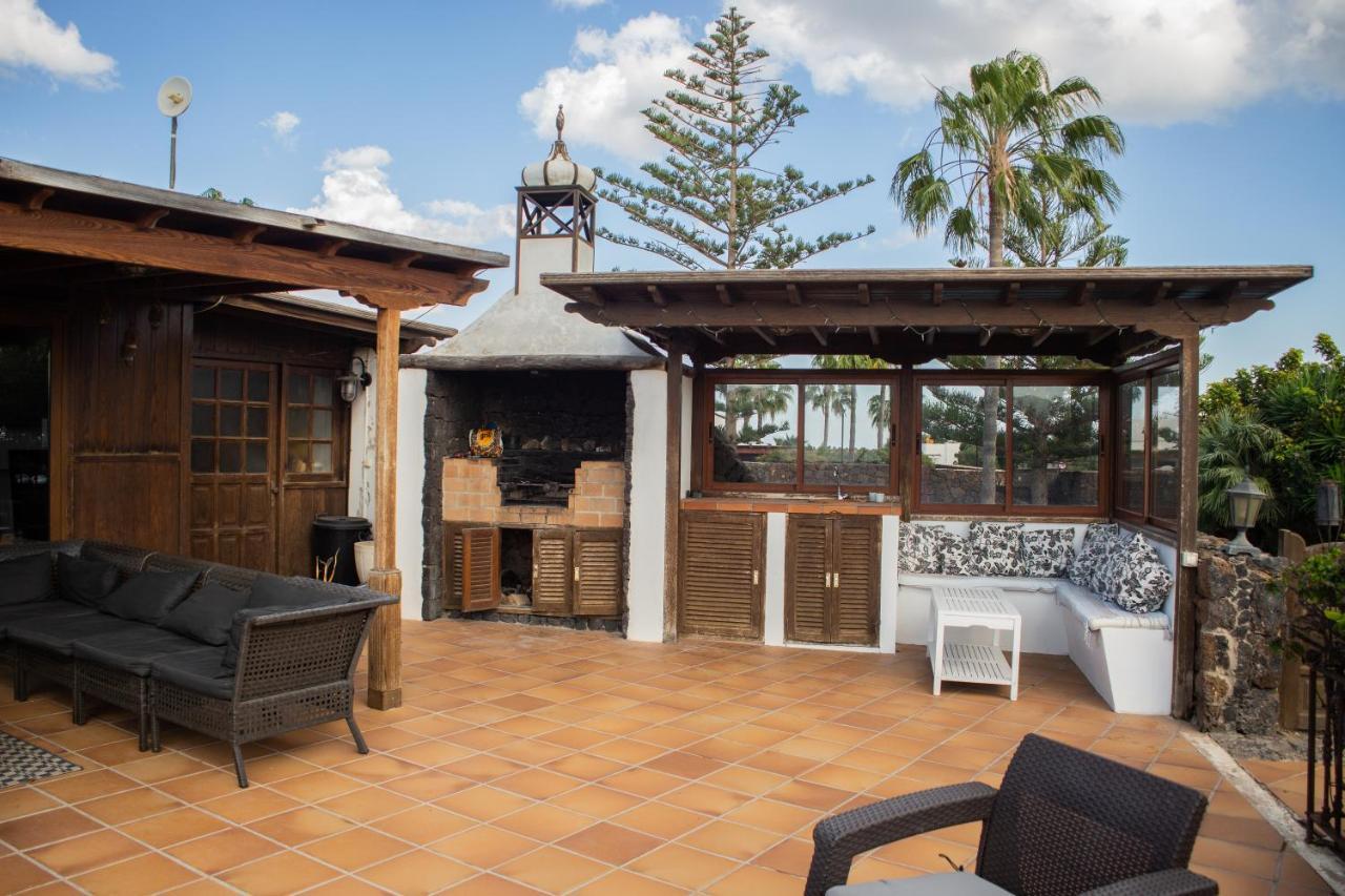 Villa Piscine Jacuzzi Puerto Del Carmen Puerto del Carmen  Exterior foto